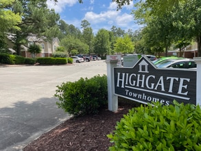 Highgate Townhomes in Durham, NC - Building Photo - Building Photo