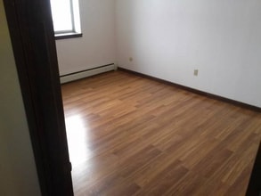 212 Pennsylvania Ave in Clairton, PA - Building Photo - Building Photo