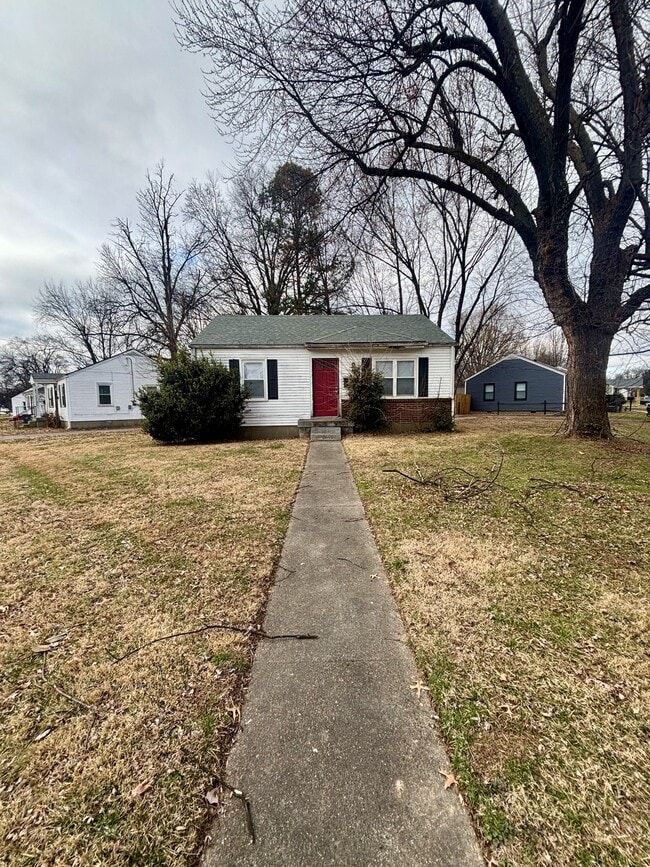 property at 1700 Sonne Ave