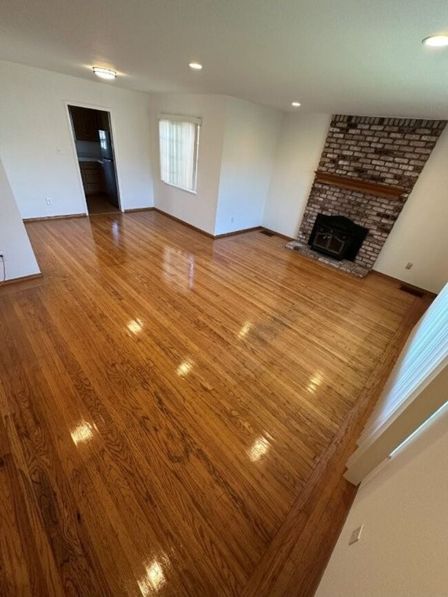 21101 Aspen Ave in Castro Valley, CA - Building Photo - Building Photo