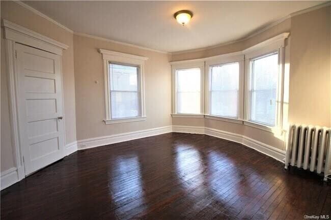 104 Sickles Ave in New Rochelle, NY - Building Photo - Building Photo