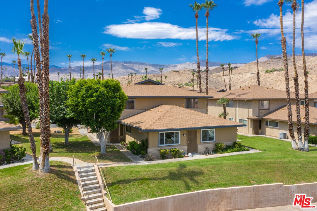 72669 Eagle Rd in Palm Desert, CA - Building Photo