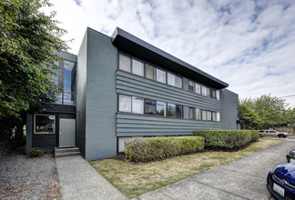 4618 Fremont Ave N in Seattle, WA - Building Photo - Building Photo