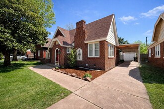 2812 NW 18th St in Oklahoma City, OK - Building Photo - Building Photo