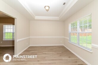 4182 Shadetree Dr in Winston-Salem, NC - Foto de edificio - Building Photo