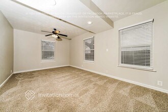303 N Cherry St in Aubrey, TX - Building Photo - Building Photo