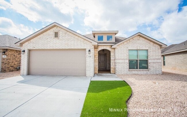 2148 Kirksey Ave in Lubbock, TX - Foto de edificio - Building Photo