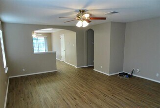 736 Blair Ave in Bastrop, TX - Building Photo - Building Photo