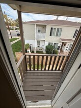 1721 N Glenoaks Blvd, Unit 1721 in Burbank, CA - Foto de edificio - Building Photo