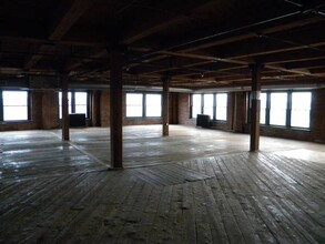 1427 W 9th St, Unit 600 in Kansas City, MO - Foto de edificio - Building Photo