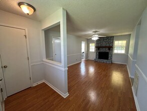 3106 Apple Valley Ln in Oxford, AL - Building Photo - Building Photo