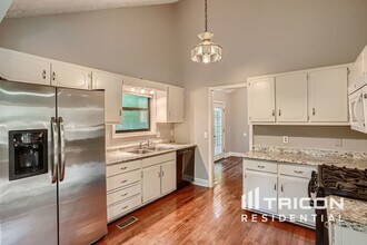 1850 Winding Creek Ln SW in Marietta, GA - Building Photo - Building Photo