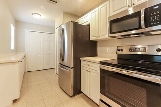 1191 Primrose Rd in Venice, FL - Building Photo - Building Photo