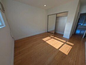 1010 Wilton Pl in Los Angeles, CA - Foto de edificio - Building Photo
