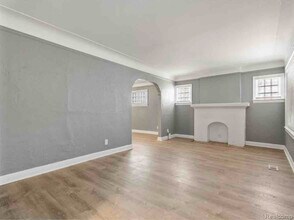 16157 Stansbury Ave in Detroit, MI - Building Photo - Building Photo
