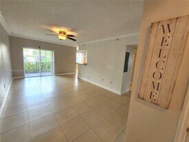 11600 SW 2nd St in Pembroke Pines, FL - Building Photo