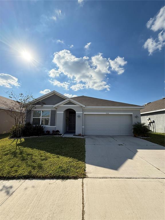 property at 33318 Hamilton Hl Ln