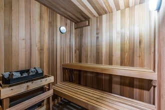 The Colony at the Oaks in Lexington, KY - Foto de edificio - Building Photo