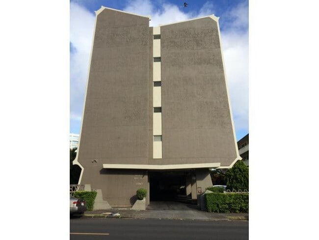 1543 Makiki St in Honolulu, HI - Building Photo - Building Photo