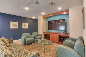 The District at Cape in Cape Girardeau, MO - Foto de edificio - Building Photo