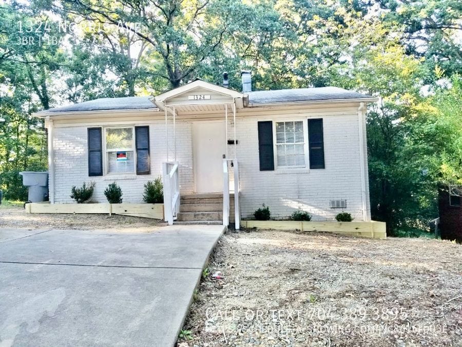 1324 Norris Ave in Charlotte, NC - Building Photo