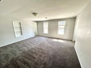 219 Osage St in Wauconda, IL - Building Photo - Building Photo