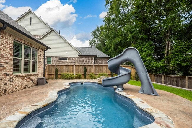 1385 Belfair Dr in Collierville, TN - Building Photo - Building Photo