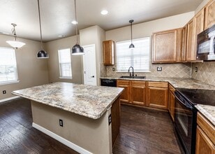 125 Eclipse Dr in Colorado Springs, CO - Building Photo - Building Photo