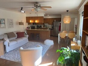 271 Summerwalk Cir, Unit #271 in Chapel Hill, NC - Foto de edificio - Building Photo