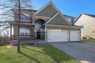 1403 SW Addie Ln in Grain Valley, MO - Building Photo