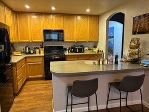 5681 Manx Rd in Pollock Pines, CA - Building Photo - Building Photo