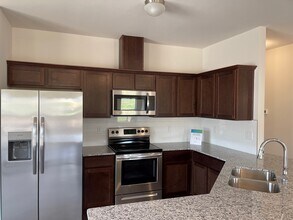 2995 W Azurite St in Fayetteville, AR - Foto de edificio - Building Photo