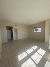 953 Lomita Dr in El Paso, TX - Building Photo - Building Photo