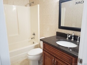 1568 Meriden Rd in Waterbury, CT - Building Photo - Building Photo