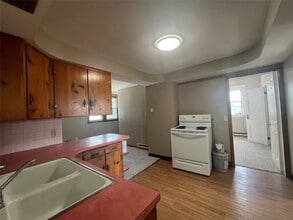 32 Downs Ave in Binghamton, NY - Building Photo - Building Photo