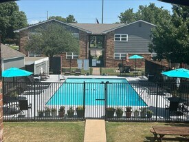 Winds of Oak Forest in Duncan, OK - Building Photo