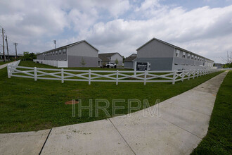 4157 River Bridge Cir in Grove City, OH - Building Photo - Building Photo