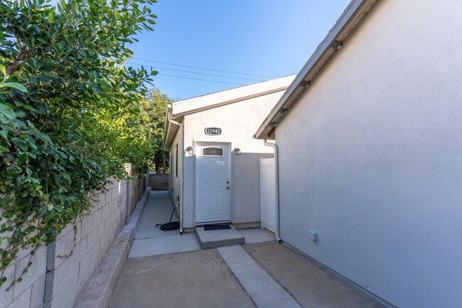 property at 12940 Oberlin St