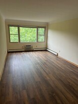 1161 St Clair Ave, Unit 21 in St. Paul, MN - Building Photo