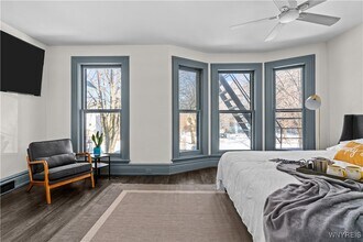 58 Cottage St in Buffalo, NY - Building Photo - Building Photo