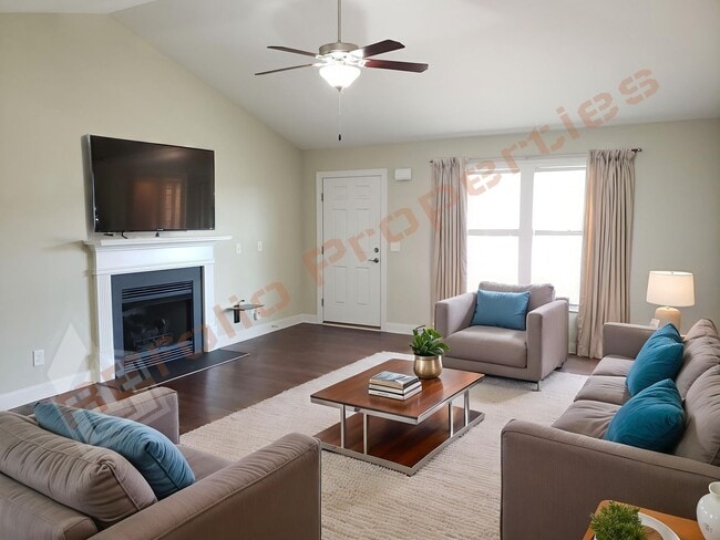 240 Oxfordshire Dr in Fuquay Varina, NC - Building Photo - Building Photo