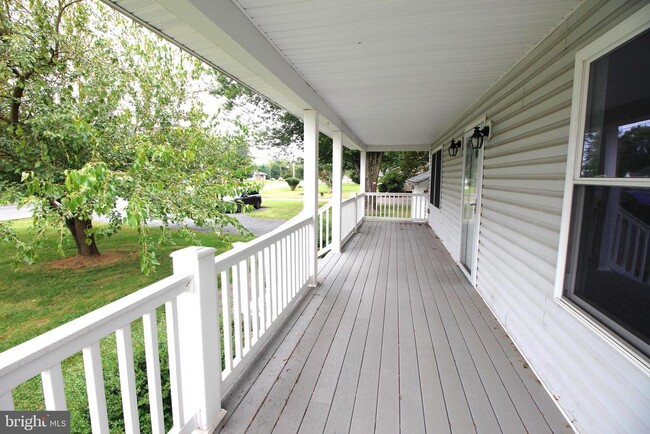 property at 475 Boyds Corner Rd