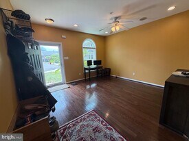 2735 Keebler Ct in Willow Grove, PA - Building Photo