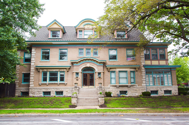 Victorian House in Kansas City, MO - Building Photo - Building Photo