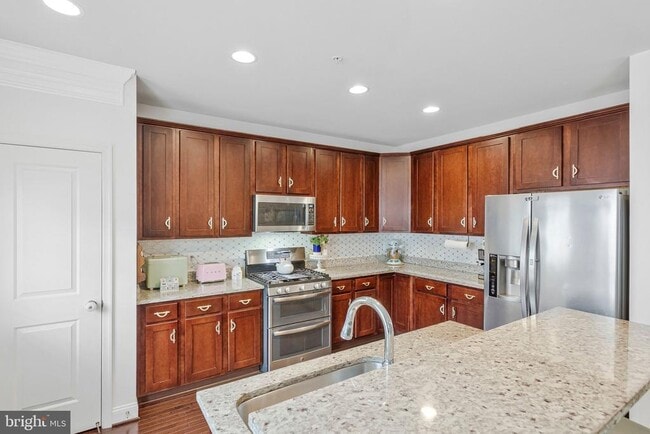 property at 703 Skippers Ln