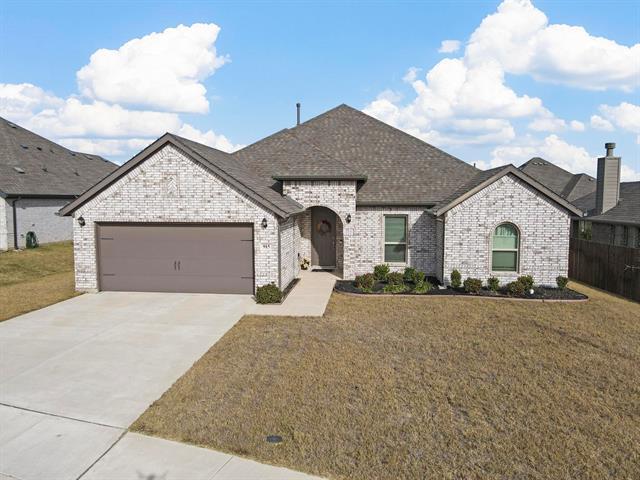 property at 915 Timber Ridge Dr
