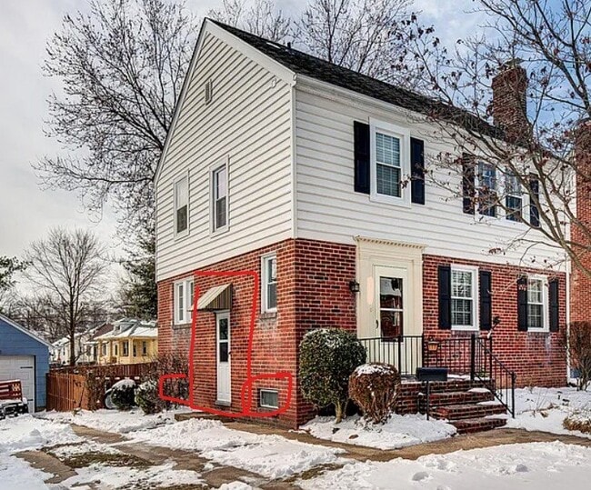 property at 1237 Circle Dr