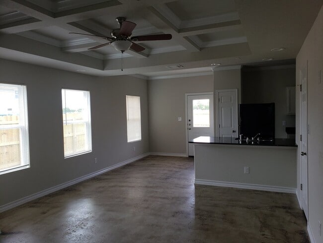 16902 Spirit Brk in Selma, TX - Building Photo - Building Photo