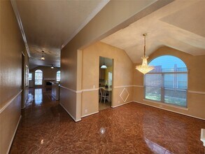 19814 Wren Forest Ln in Houston, TX - Foto de edificio - Building Photo