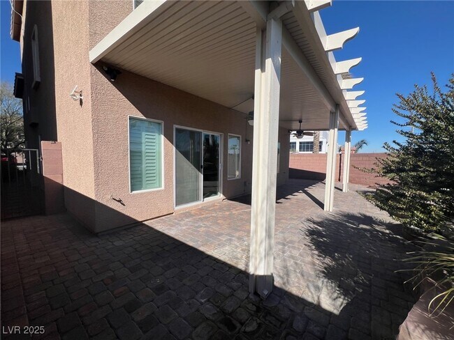 property at 7052 Aspenwood Cellars Ct